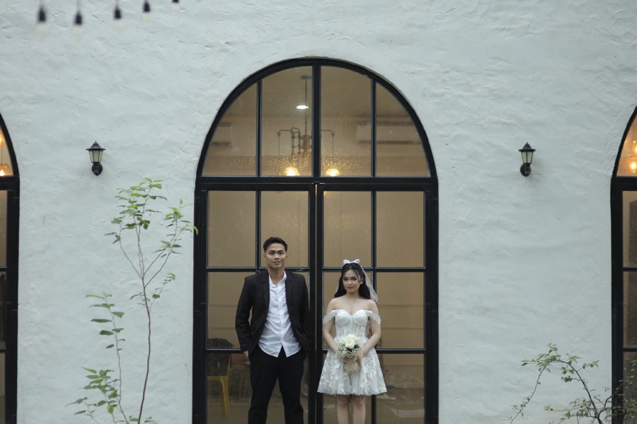 John and Alyssa outside the white chapel